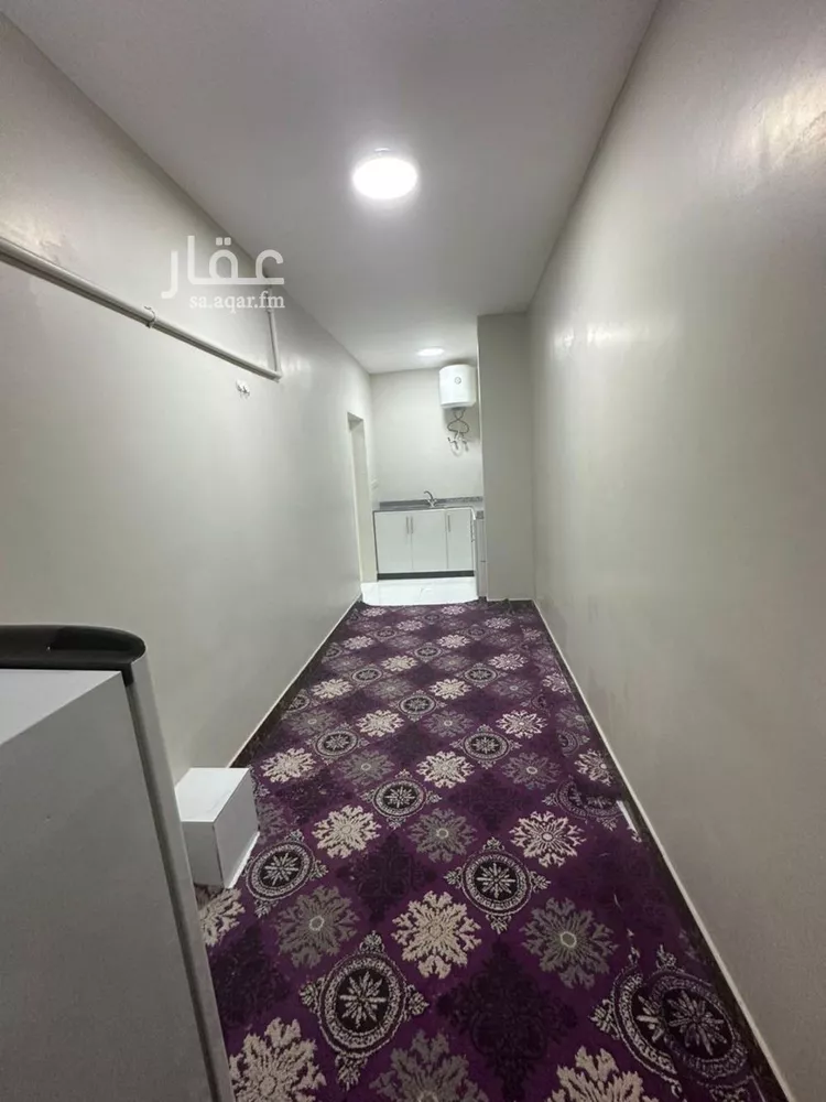 غرفة للإيجار في شارع جبل علي, حي غرناطة, مدينة الرياض, منطقة الرياض صورة 3