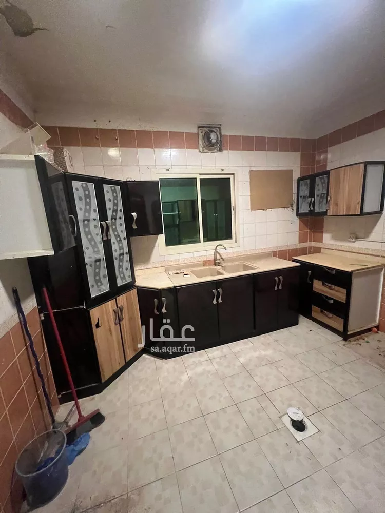 Floor for Rent in Riyadh Al Yarmouk