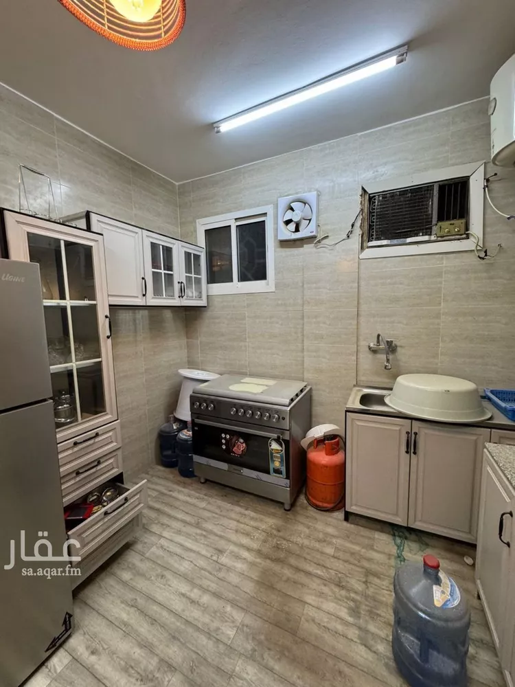 شقة للإيجار في شارع المطره, حي إشبيلية, مدينة الرياض, منطقة الرياض صورة 4