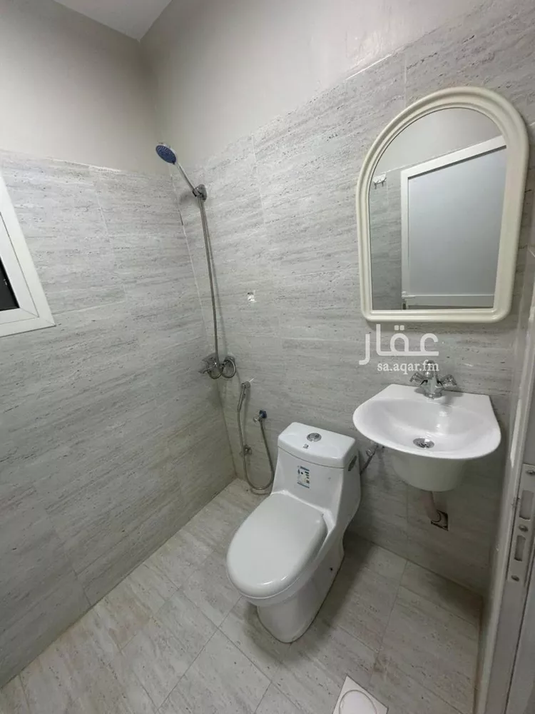 غرفة للإيجار في شارع جبل علي, حي غرناطة, مدينة الرياض, منطقة الرياض صورة 5