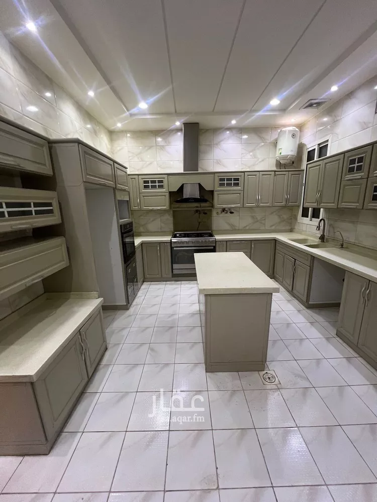 فيلا للإيجار في شارع محمود قبادو الشريف, حي القادسية, مدينة الرياض, منطقة الرياض صورة 2