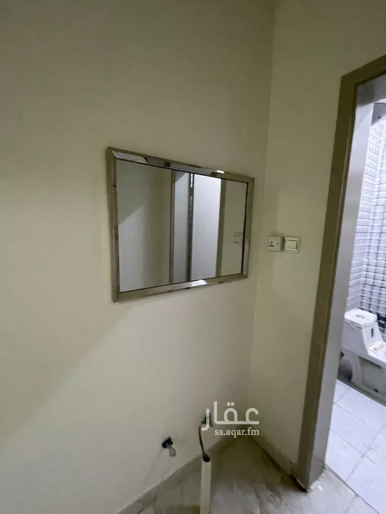فيلا للإيجار في شارع المزاريع, حي اليرموك, مدينة الرياض, منطقة الرياض 6
