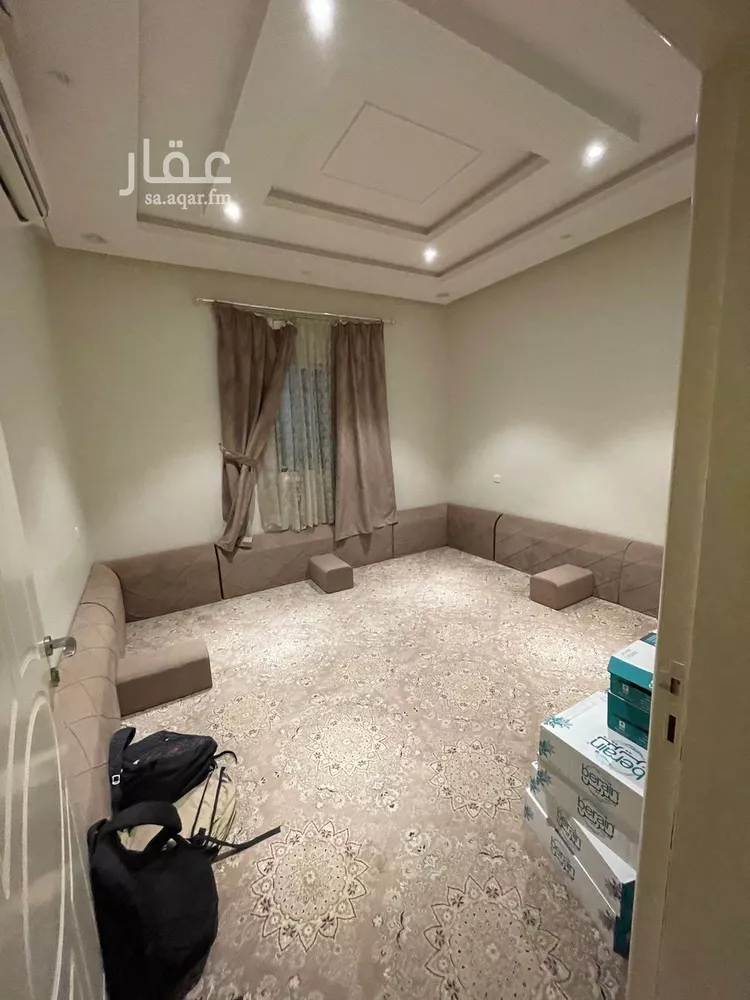 فيلا للإيجار في شارع عنابه, حي إشبيلية, مدينة الرياض, منطقة الرياض صورة 2