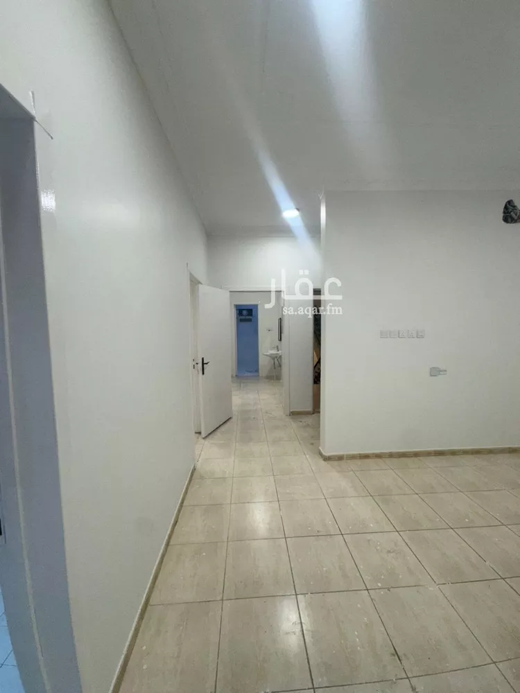 شقة للإيجار في شارع بني عمرو, حي إشبيلية, مدينة الرياض, منطقة الرياض صورة 5