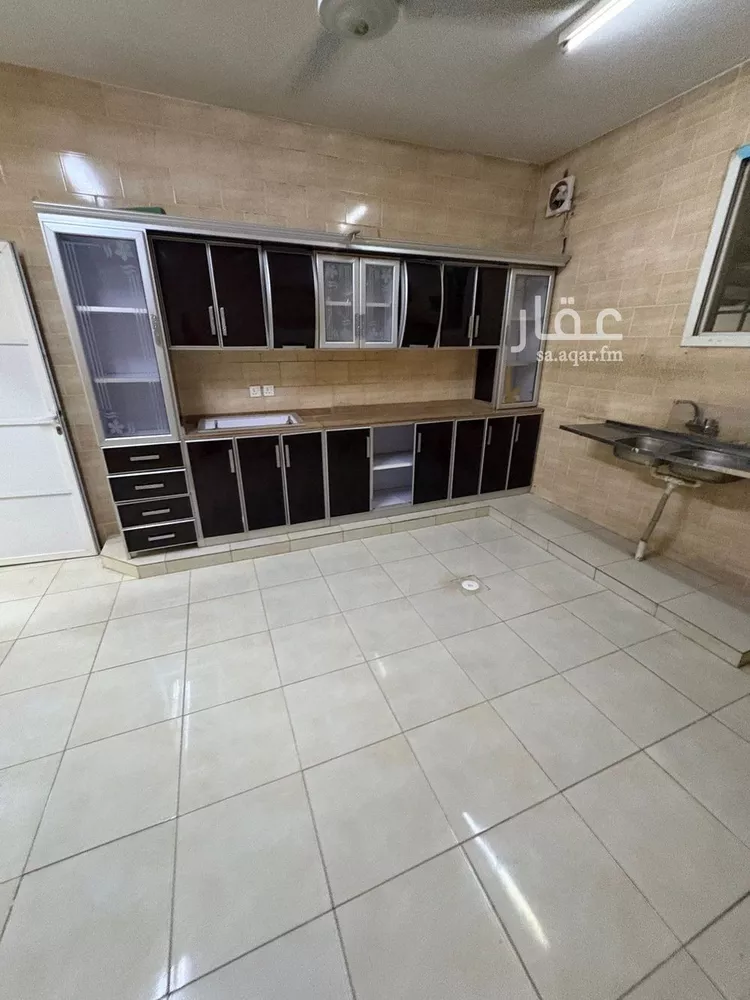 دور للإيجار في شارع  عبدالله ابن سعود ابن عبدالعزيز, حي اليرموك, مدينة الرياض, منطقة الرياض 14