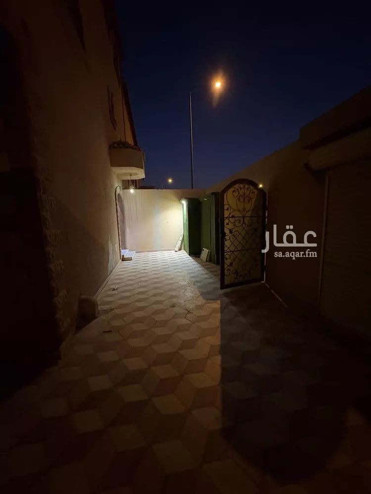 دور للإيجار في شارع مطلق بن جفال, حي إشبيلية, مدينة الرياض, منطقة الرياض 15