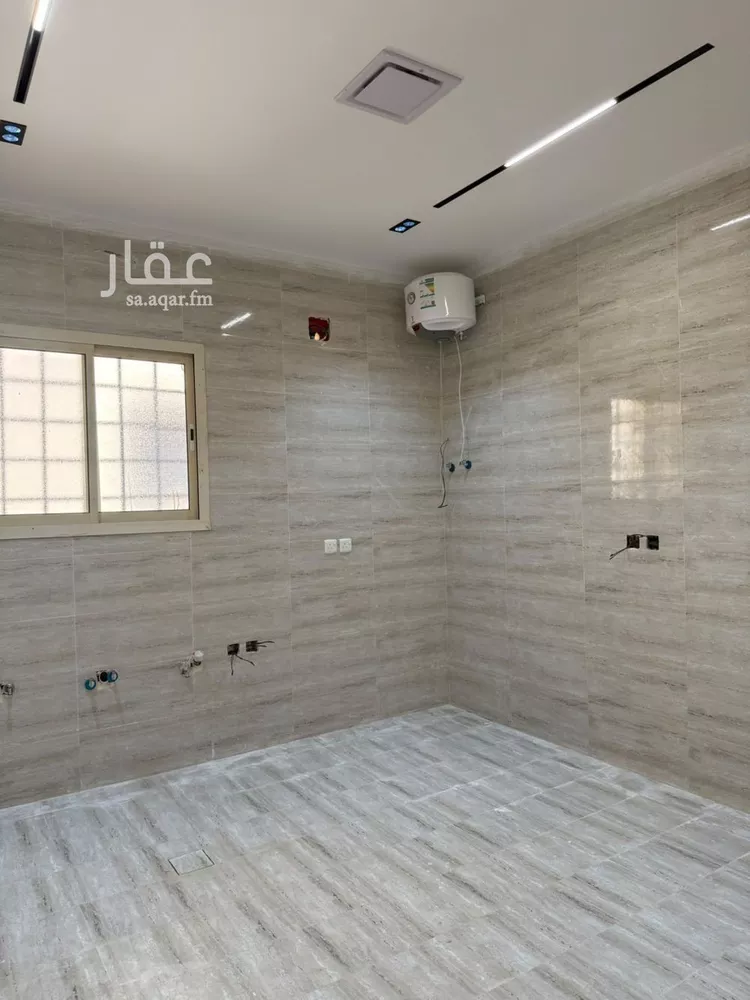 Floor for Rent in Riyadh Al Qadisiyah صورة 5
