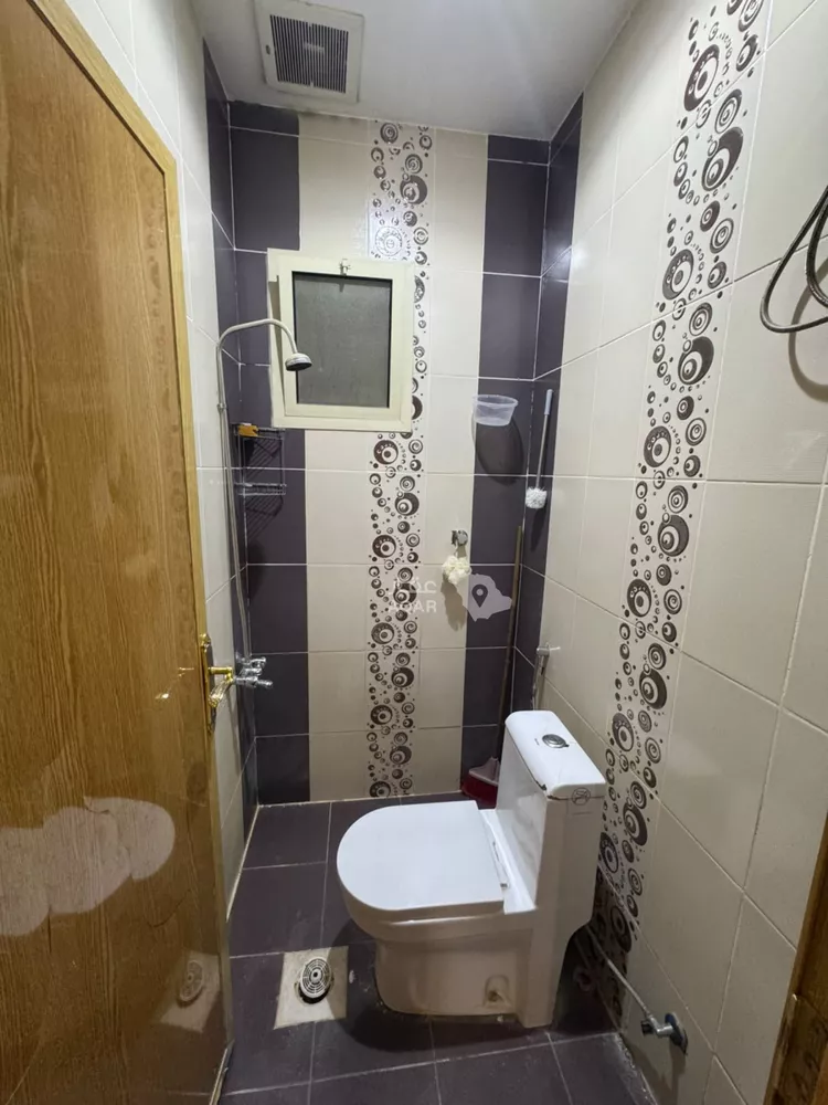 Floor for Rent in Riyadh Al Yarmouk 5