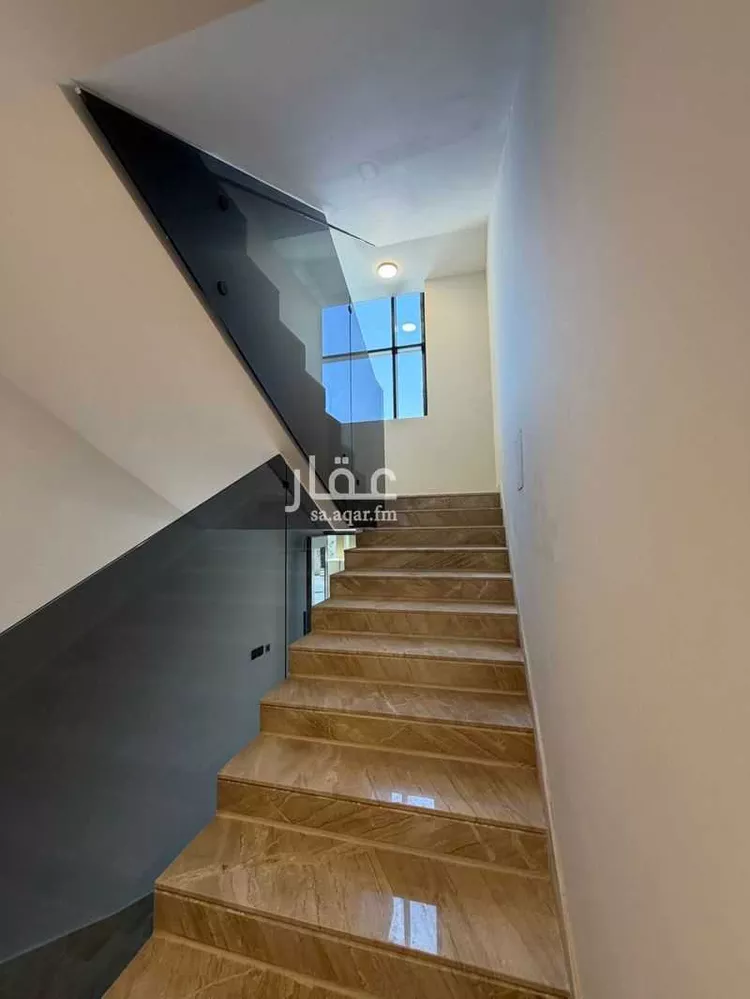 دور للبيع في شارع أبي الحسن الرشيدي, حي المروج, مدينة الرياض, منطقة الرياض صورة 2
