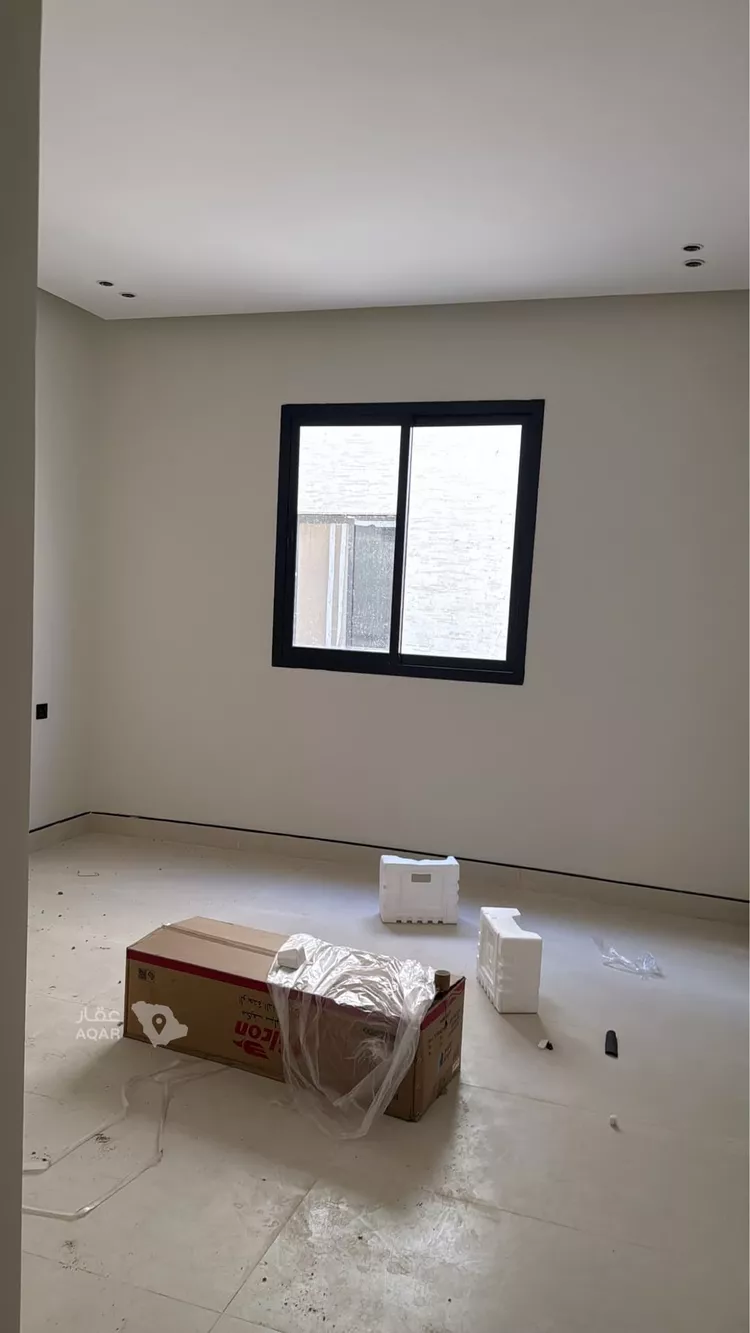 Floor for Rent in Riyadh Al Janadriyah صورة 3