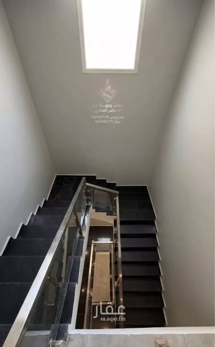 فيلا للبيع في شارع عبدالله القيرواني , حي الرمال, مدينة الرياض, منطقة الرياض