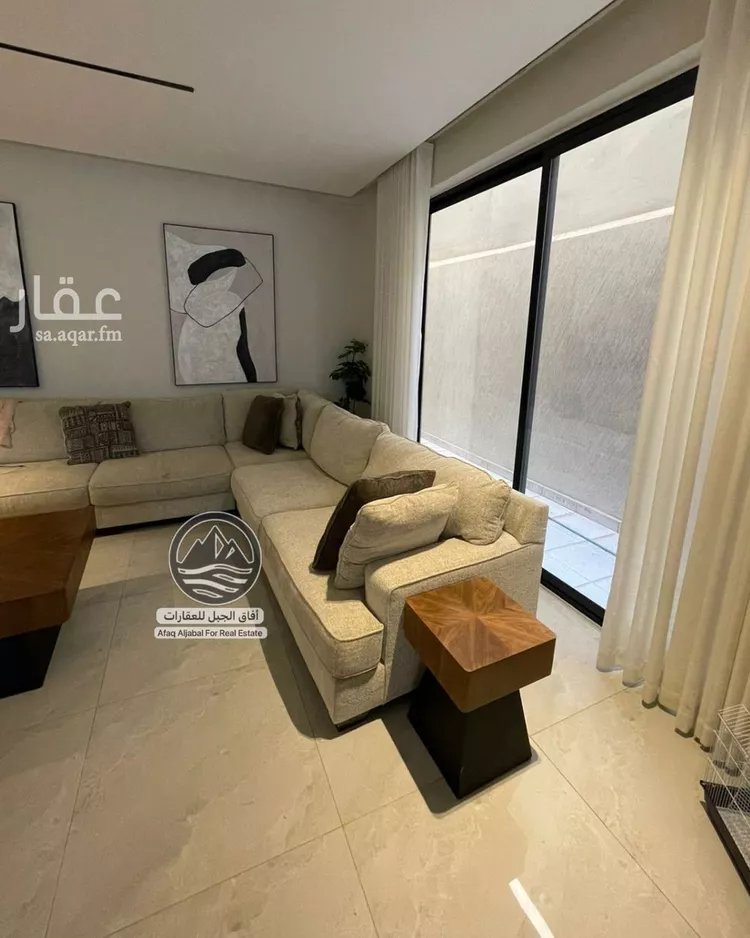Villa for Sale in Riyadh Al Yarmouk 16