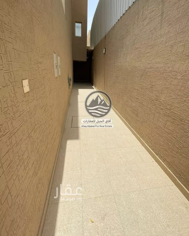 دور للبيع في شارع رقم 261, حي الياسمين, مدينة الرياض, منطقة الرياض صورة 2