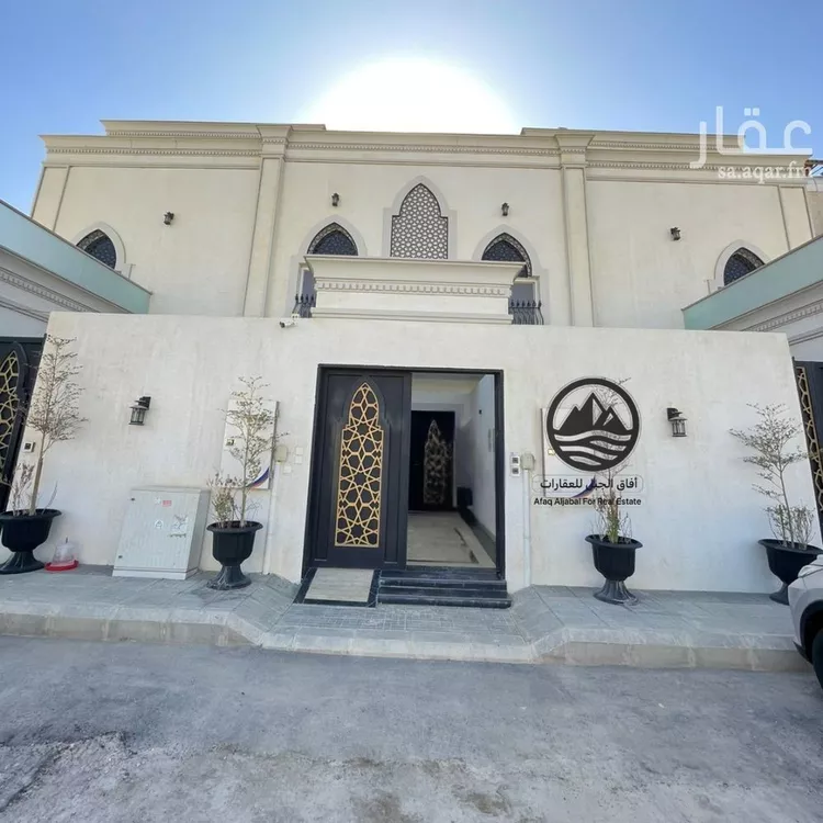 فيلا للإيجار في شارع عبدالعزيز الخويطر, حي القيروان, مدينة الرياض, منطقة الرياض
