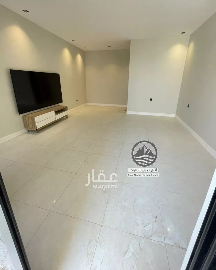 Villa for Sale in Riyadh Al Yarmouk 7