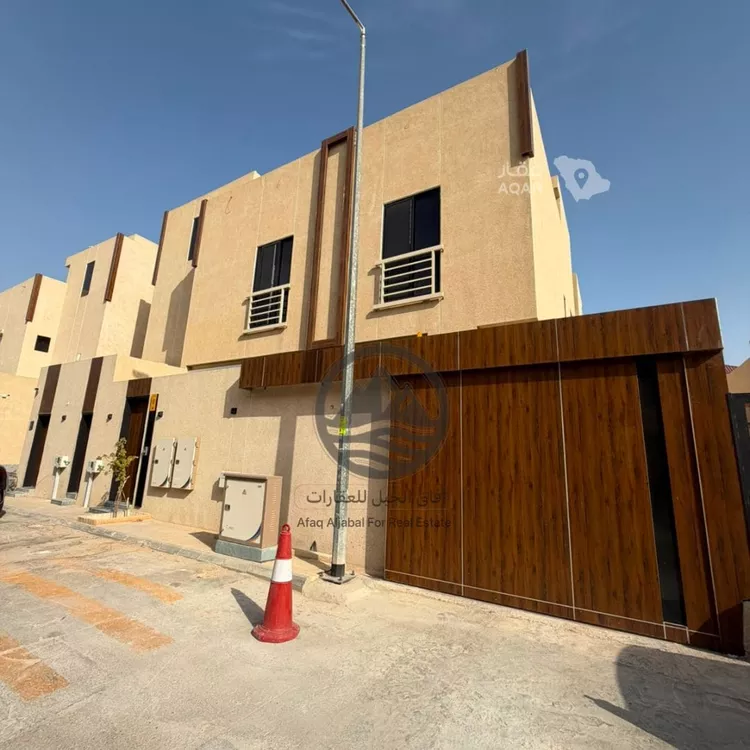 Floor for Rent in Riyadh Al Olaya 2