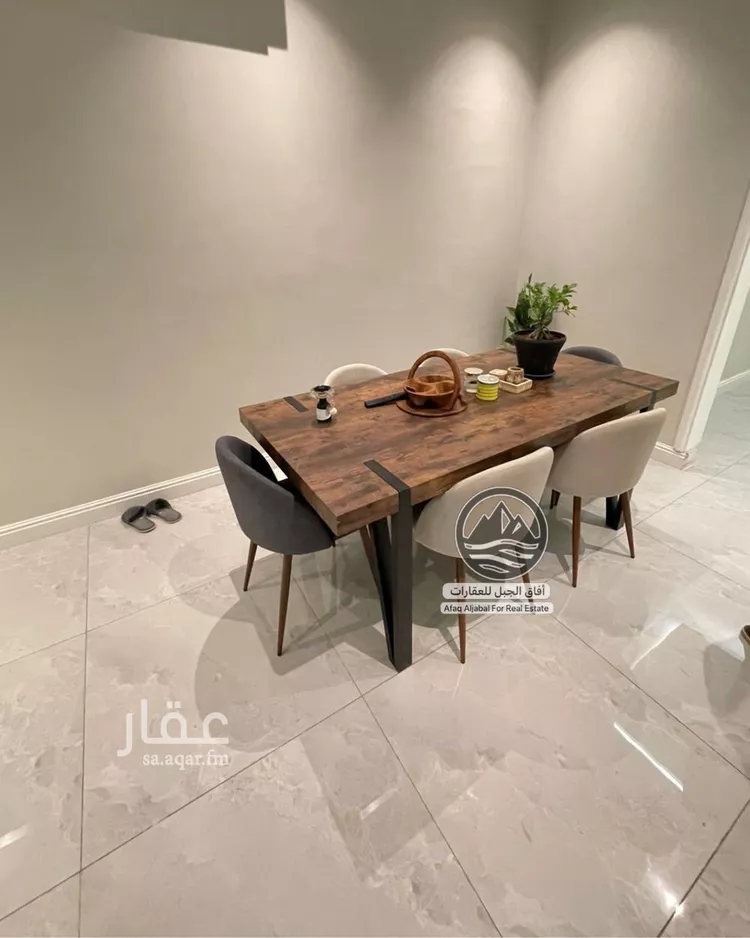 Villa for Sale in Riyadh Al Yarmouk 14