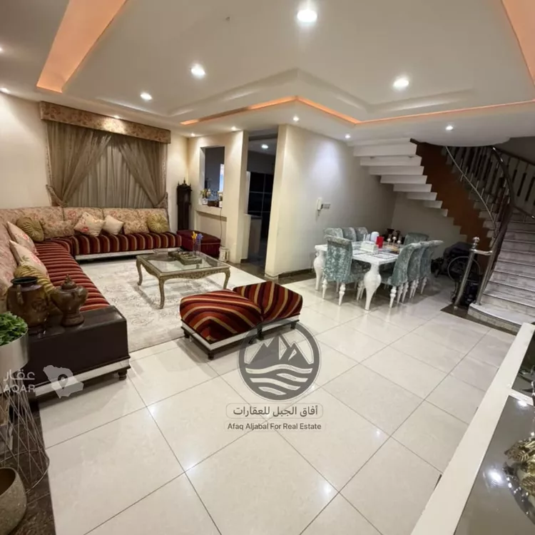 فيلا للبيع في شارع الأحمدي, حي الياسمين, مدينة الرياض, منطقة الرياض 3