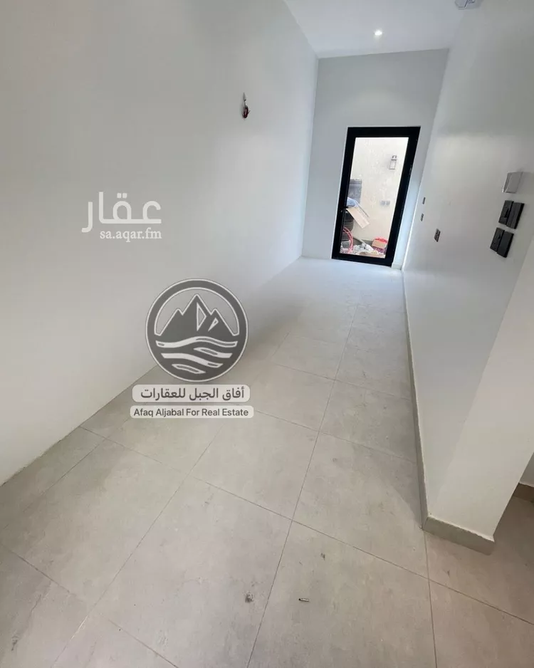 فيلا للبيع في شارع رقم 335, حي النرجس, مدينة الرياض, منطقة الرياض 22