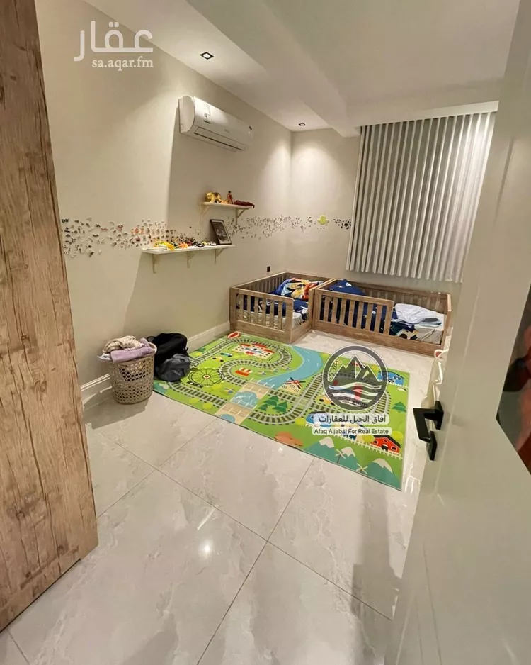 Villa for Sale in Riyadh Al Yarmouk 15