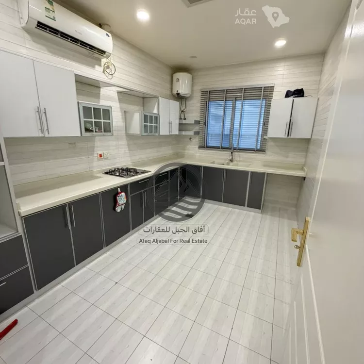 Floor for Rent in Riyadh An Narjis 6