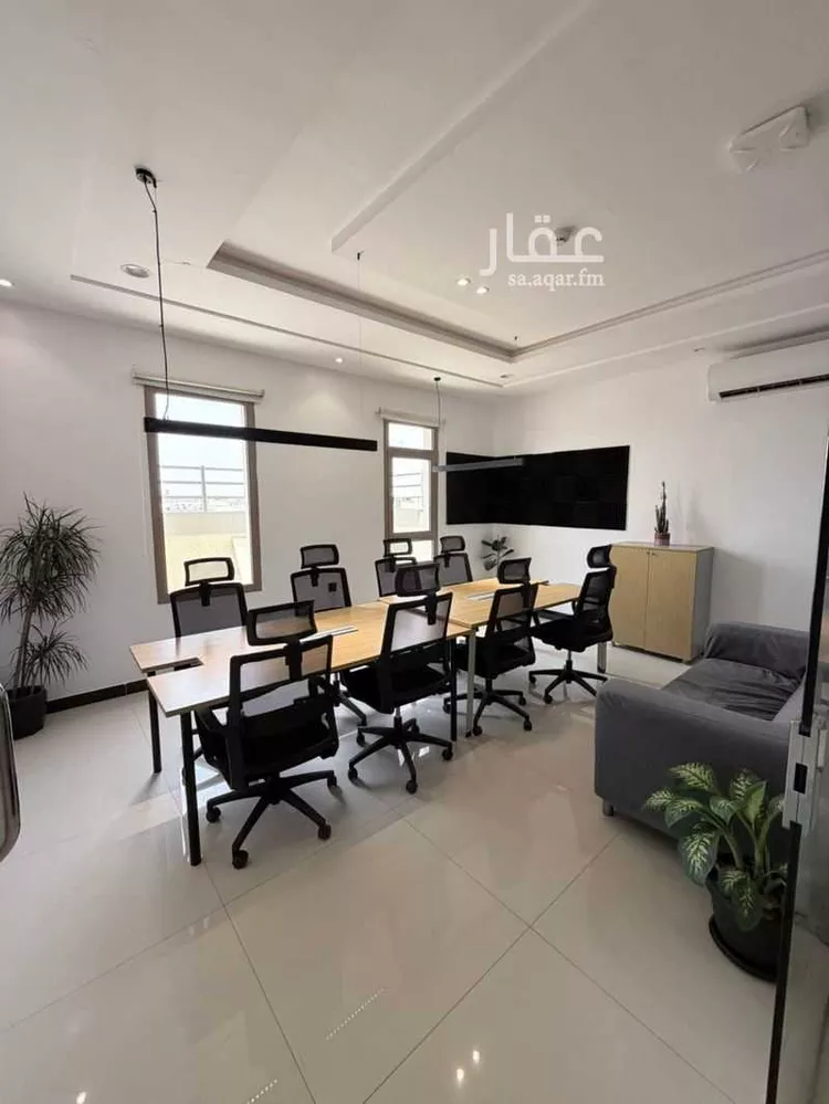 مكتب تجاري للإيجار في شارع صيدا, حي الدريهمية, مدينة الرياض, منطقة الرياض صورة 2