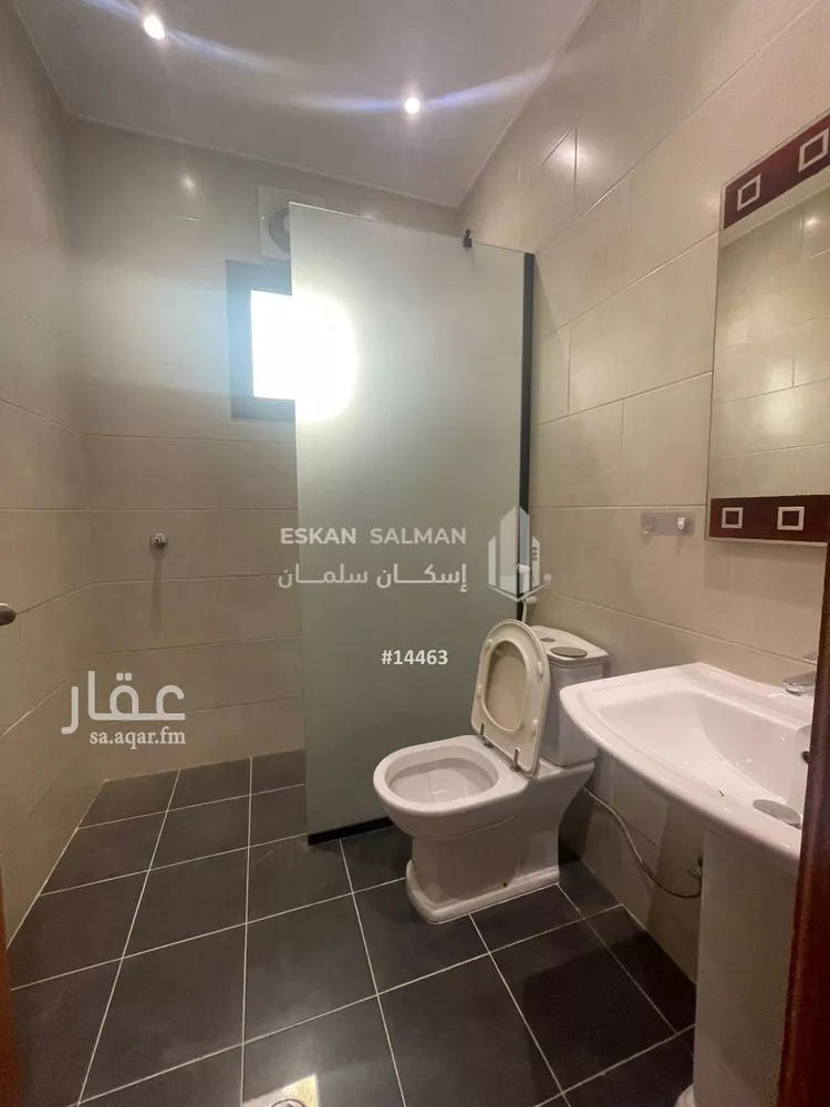 فيلا للبيع في شارع الإمام الحراني, حي الزمرد, مدينة جدة, منطقة مكة المكرمة صورة 3