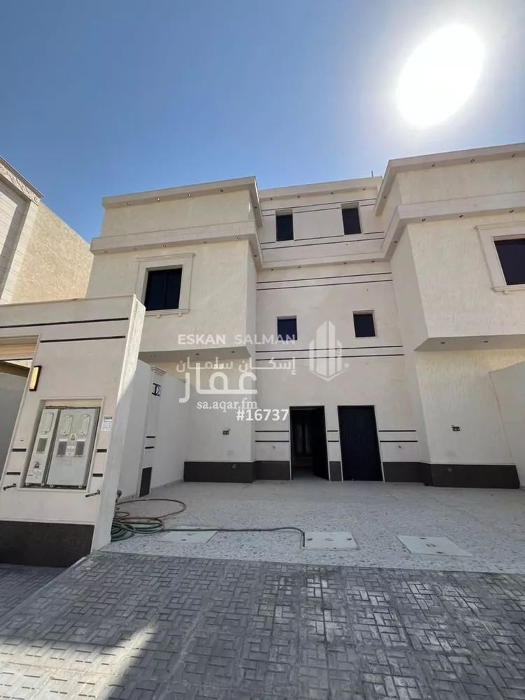 دور للبيع في شارع سعود بن محمد بن رشود, حي الرمال, مدينة الرياض, منطقة الرياض