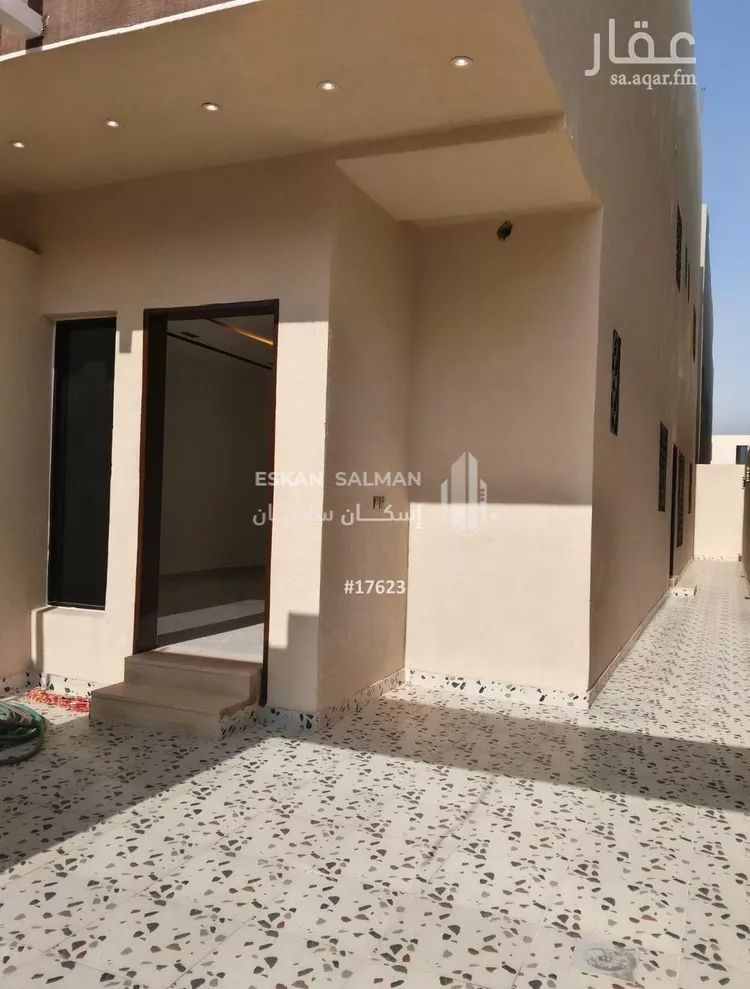 شقة للبيع في شارع عبدالله السديس, حي بدر, مدينة الرياض, منطقة الرياض صورة 2