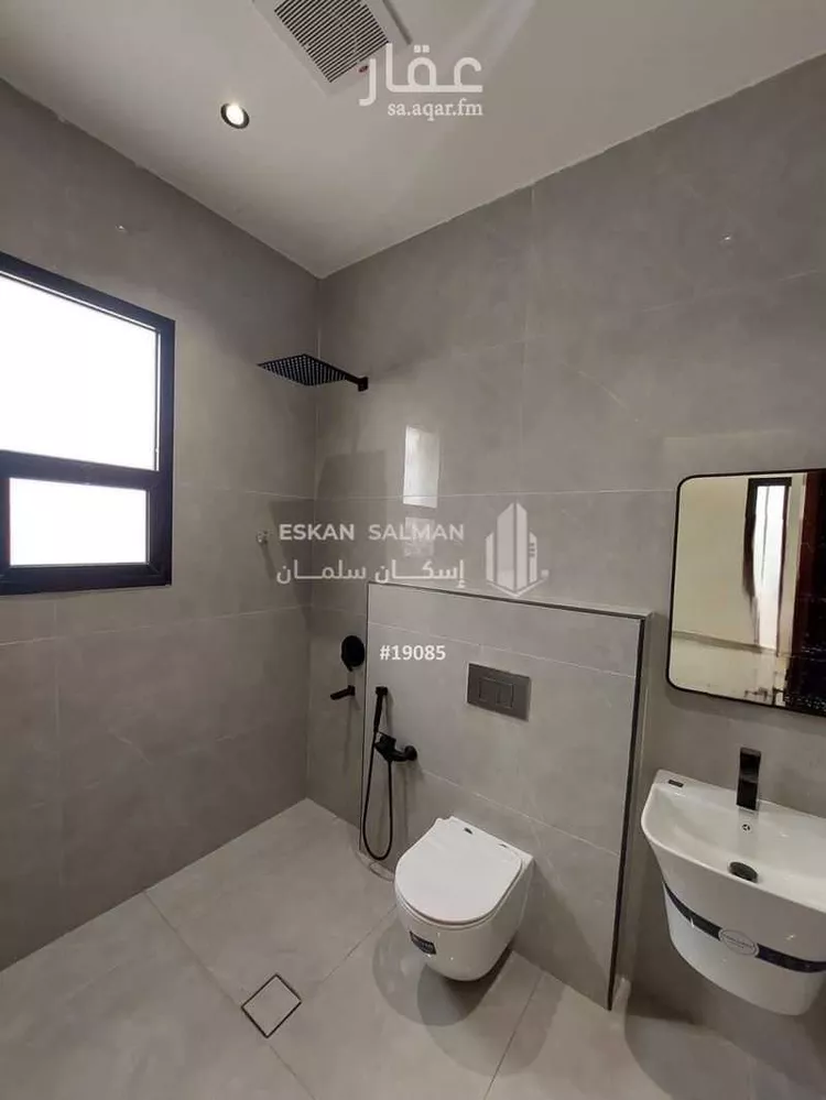 دور للبيع في شارع الشيخ خليفة بن حمد ال ثاني, حي المعيزيلة, مدينة الرياض, منطقة الرياض صورة 4