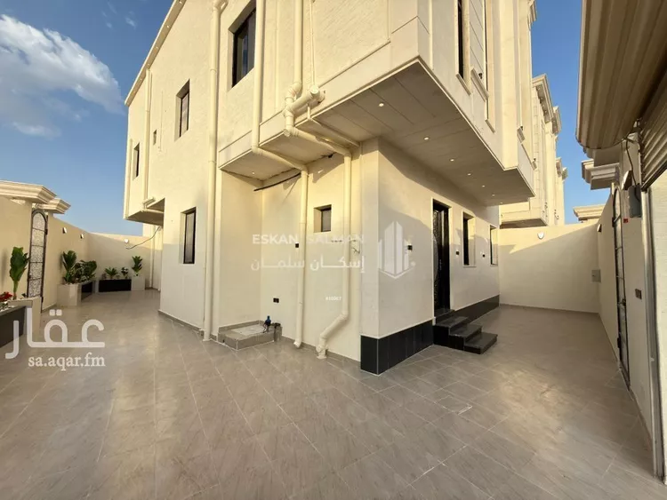 فيلا للبيع في شارع احمد بن عطوة, حي الرحاب, مدينة امارة منطقة مكة المكرمة - الطائف, منطقة مكة المكرمة صورة 2