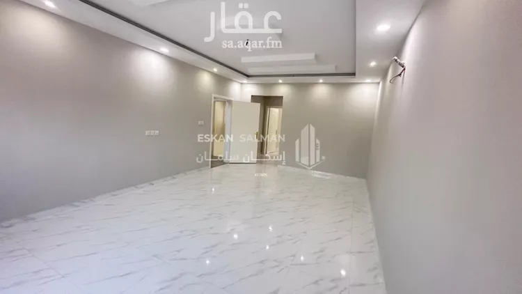 شقة للبيع في شارع شارع الربيع بن اياس, حي الحمراء, مدينة الجبيل, المنطقة الشرقية صورة 3