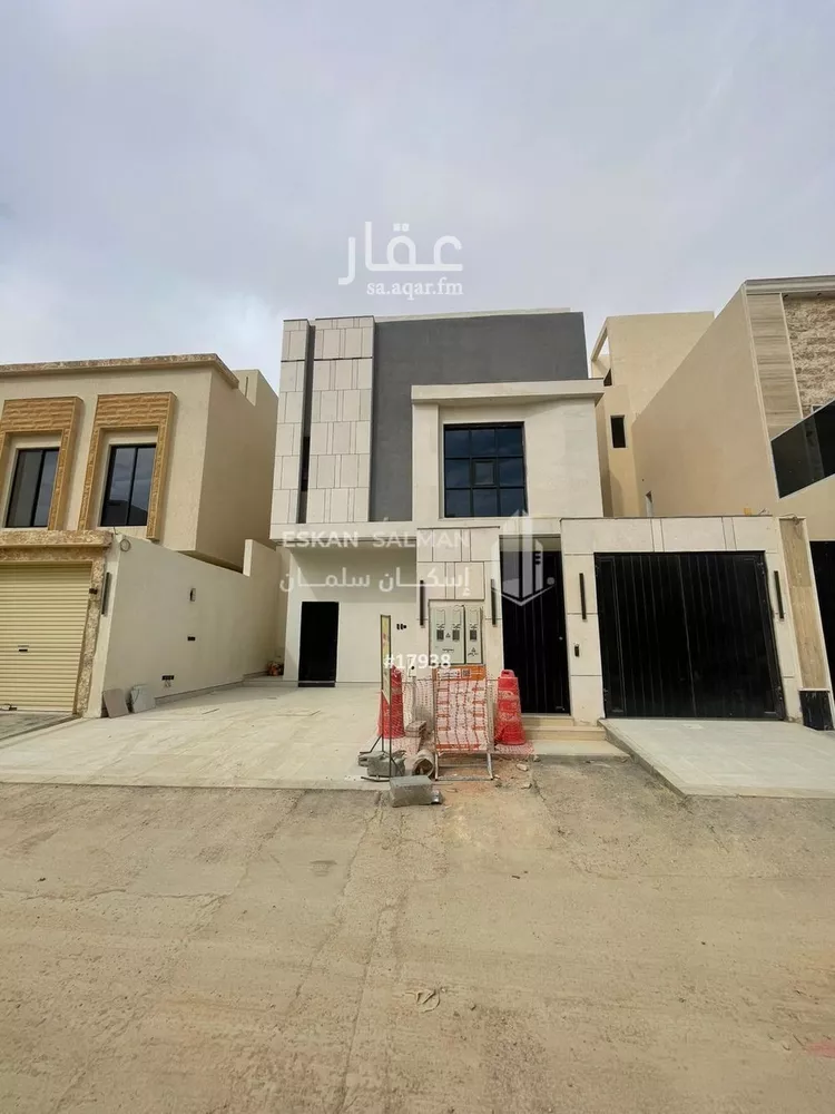 دور للبيع في شارع عمر ابن حبيب, حي الجنادرية, مدينة الرياض, منطقة الرياض