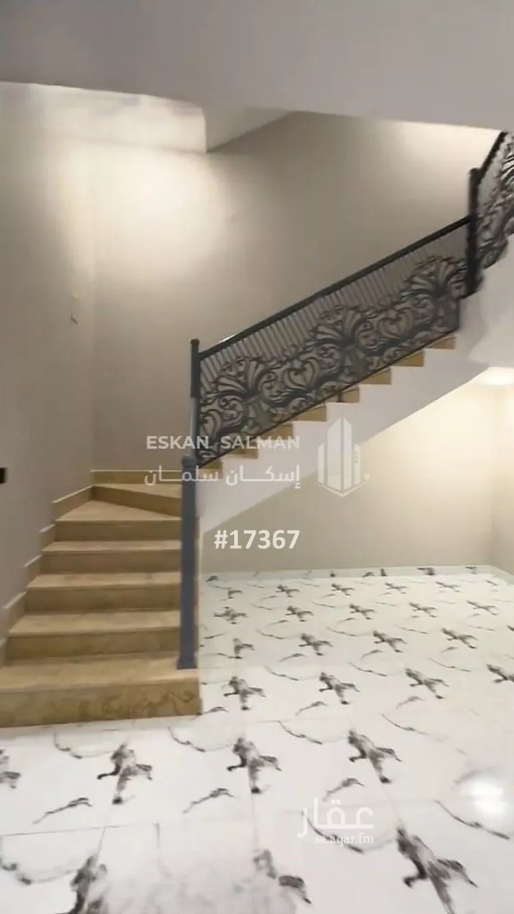 فيلا للبيع في شارع خميس مشيط, حي ضاحية الملك فهد, مدينة الدمام, المنطقة الشرقية صورة 2