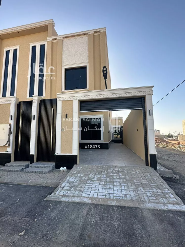 فيلا للبيع في شارع خراش ابن امية, حي الورود, مدينة المزاحمية, منطقة الرياض