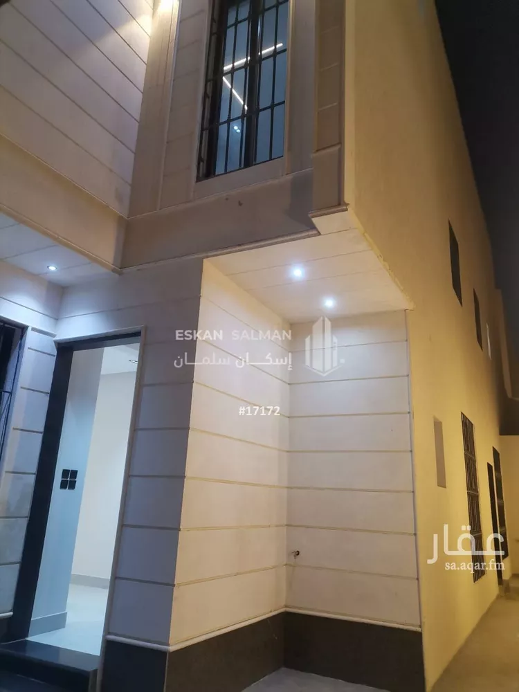 دور للبيع في شارع رقم 61, حي الندوة, مدينة الرياض, منطقة الرياض صورة 3