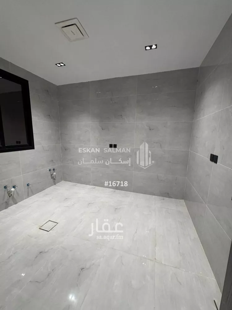 دور للبيع في شارع رقم 7, حي الندوة, مدينة الرياض, منطقة الرياض صورة 2