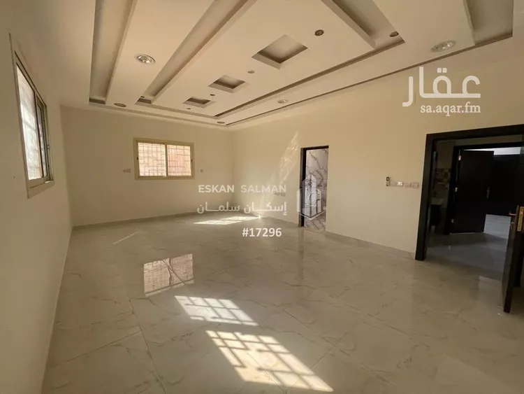 فيلا للبيع في شارع أبي عبدالله الدمياطي, حي ظهرة البديعة, مدينة الرياض, منطقة الرياض