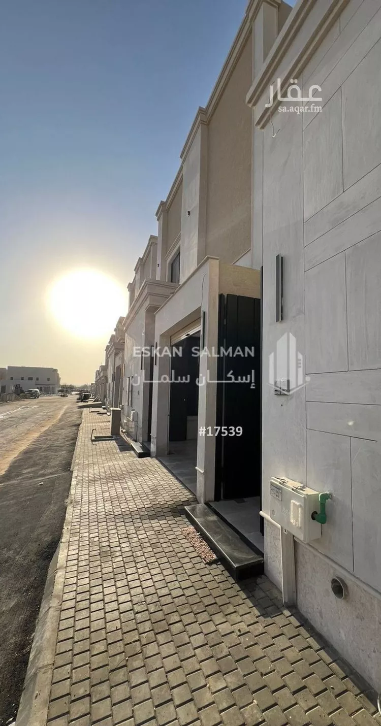 دور للبيع في شارع أسلم بن عبدالعزيز, حي الرمال, مدينة الرياض, منطقة الرياض صورة 2