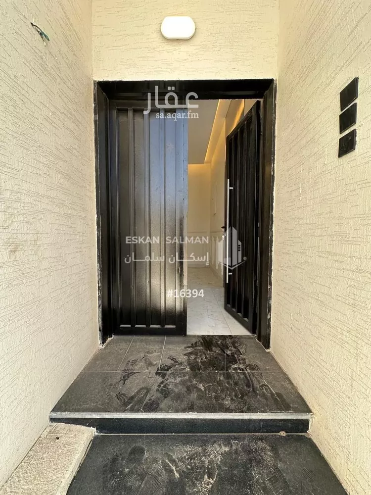 دور للبيع في شارع محمد بن هبة الله, حي ضاحية الإسكان, مدينة الطائف, منطقة مكة المكرمة صورة 3