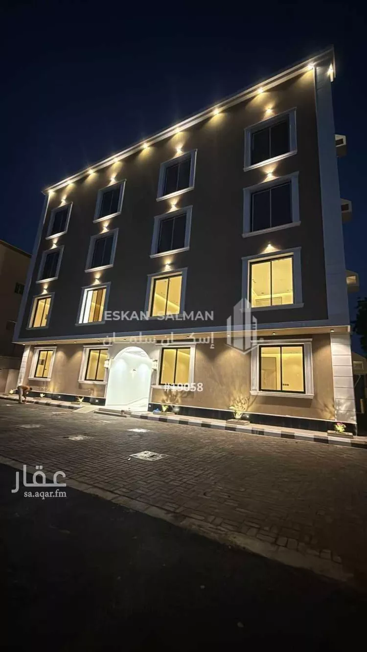 شقة للبيع في شارع عبدالله ابن الجد ابن القيس, حي الشاطئ, مدينة جازان, منطقة جازان