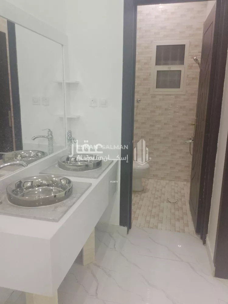 دور للبيع في شارع الضياء, حي الجنادرية, مدينة الرياض, منطقة الرياض صورة 4