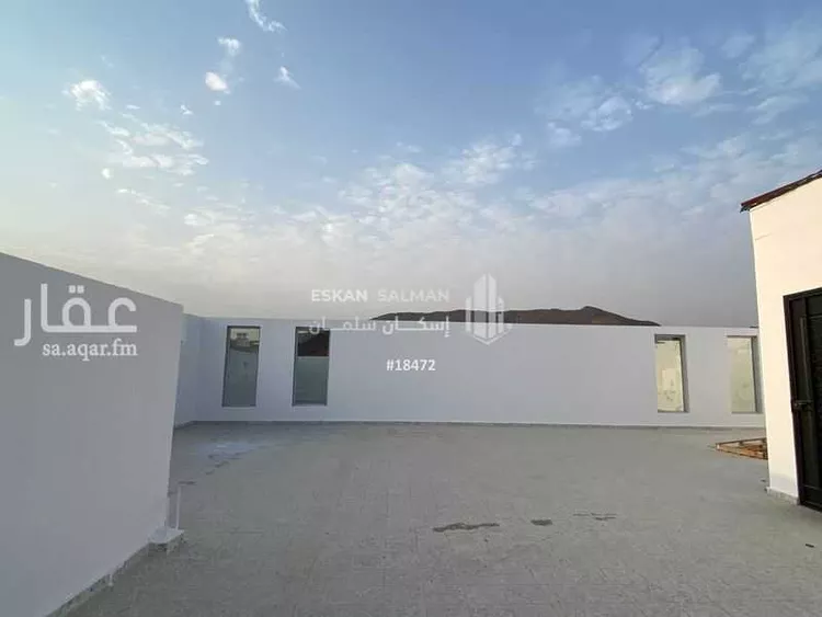 دور للبيع في شارع فاطمة ابنت شريك, حي الصناعية, مدينة المدينة المنورة, منطقة المدينة المنورة صورة 3