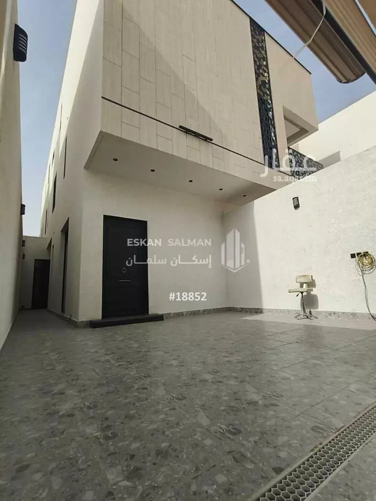 دور للبيع في شارع الضياء, حي الجنادرية, مدينة الرياض, منطقة الرياض صورة 4