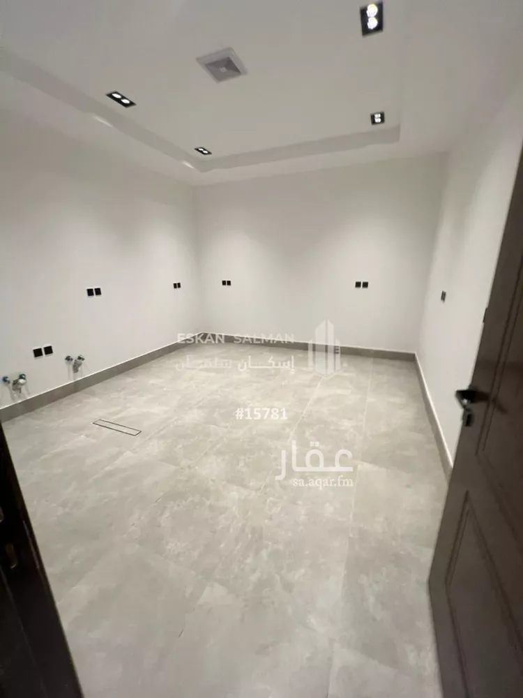 دور للبيع في شارع رقم 195, حي المونسية, مدينة الرياض, منطقة الرياض صورة 3