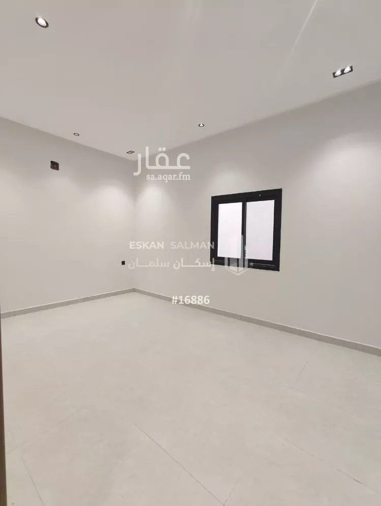 دور للبيع في شارع حميد الطويل, حي عكاظ, مدينة الرياض, منطقة الرياض صورة 3