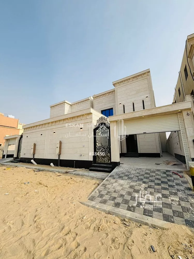 فيلا للبيع في شارع اشبيليه 65, حي العزيزية, مدينة الجبيل, المنطقة الشرقية صورة 2