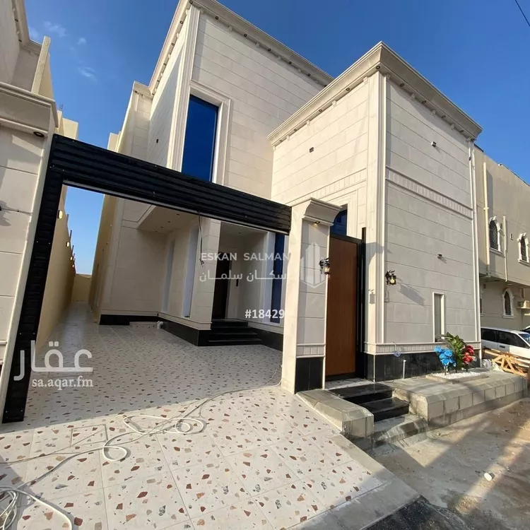 فيلا للبيع في شارع الرجم, حي الواسط, مدينة الطائف, منطقة مكة المكرمة صورة 2