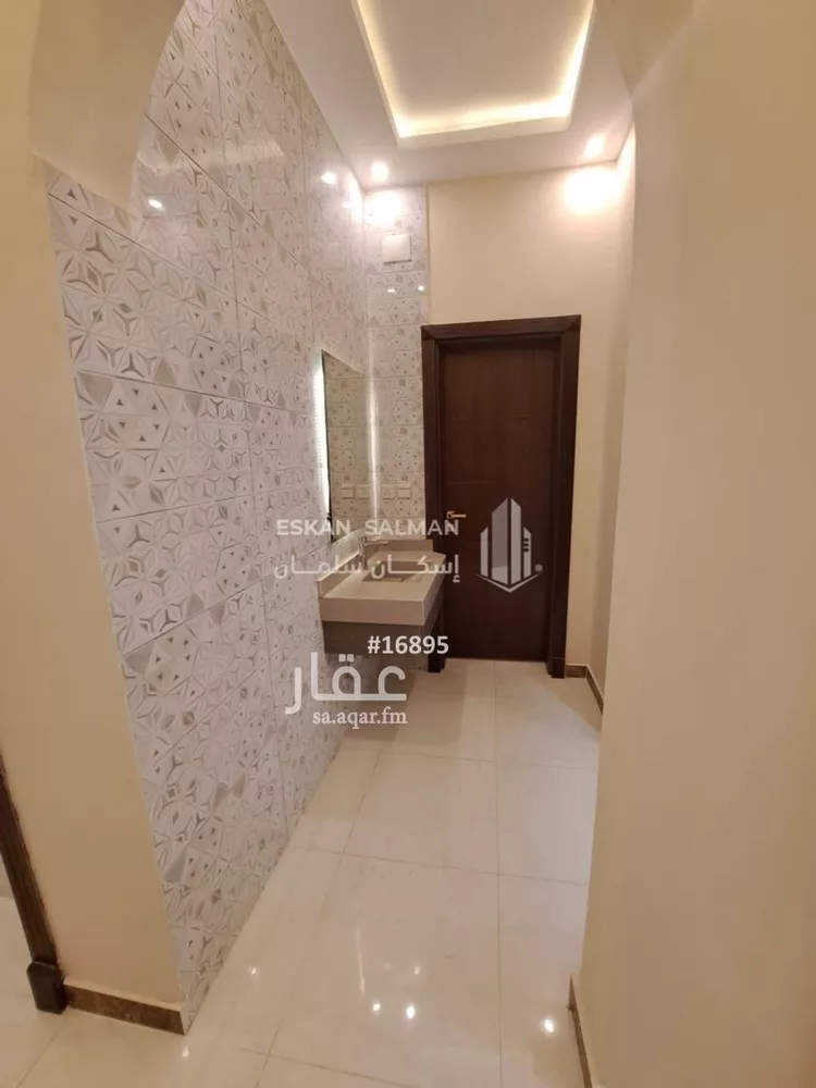 شقة للبيع في شارع الخفيفيه, حي الرحاب 1, مدينة جازان, منطقة جازان صورة 3