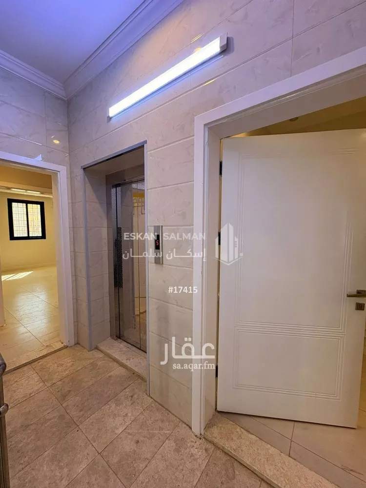 شقة للبيع في شارع العدل الواعظ, حي الحلقة الغربية, مدينة الطائف, منطقة مكة المكرمة صورة 2